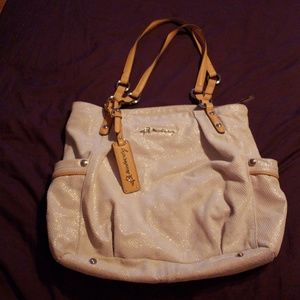 B. Makowsky purse